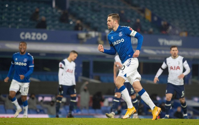 的卓越表现 的卓越表现