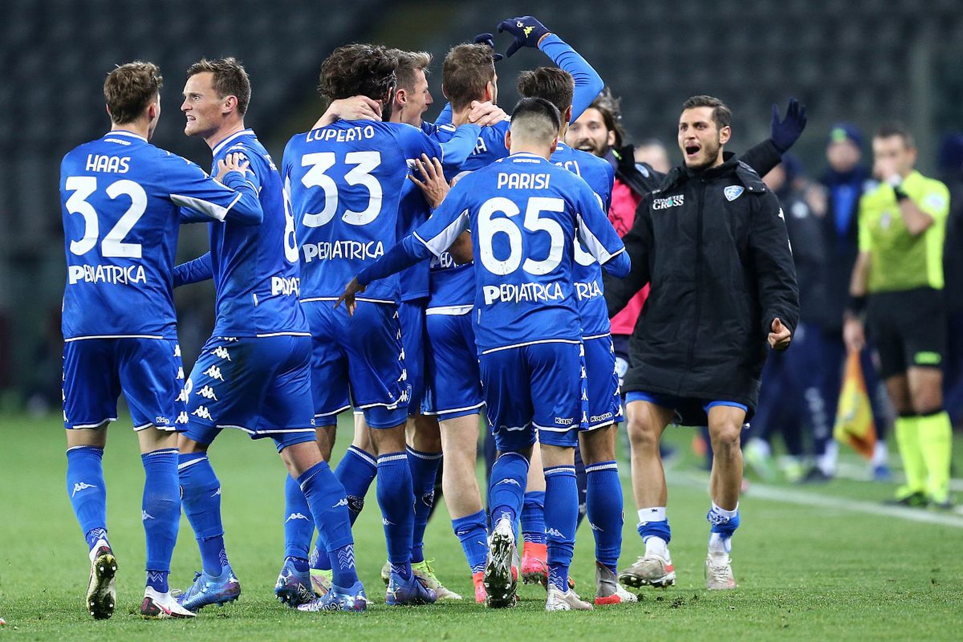 队贡献和制 队贡献和制