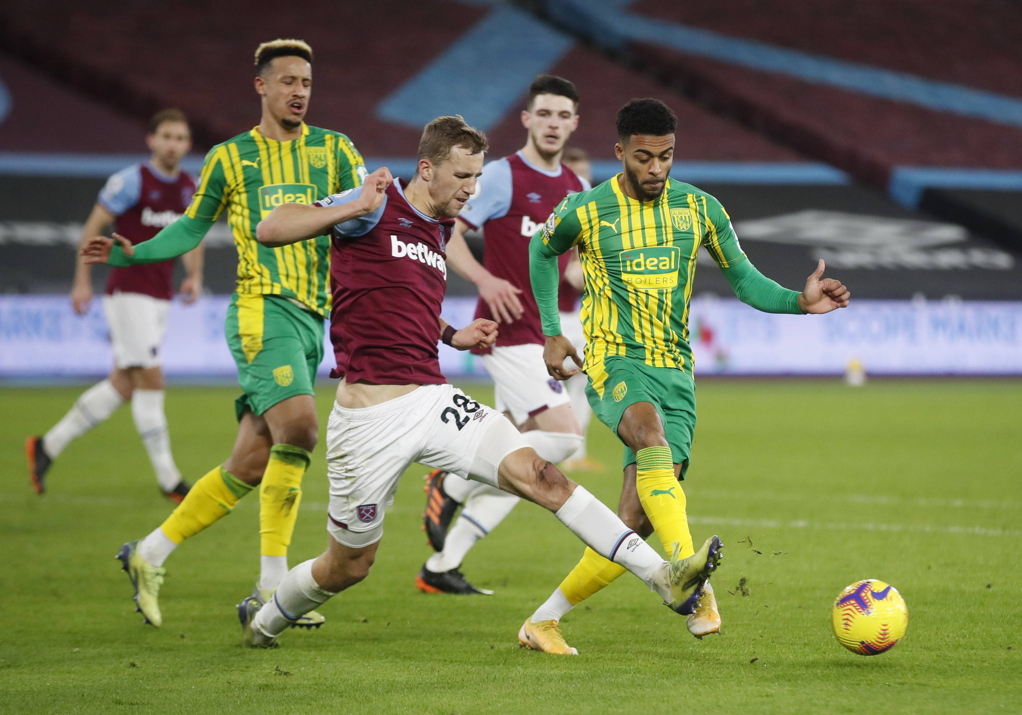 两人曾在皇 两人曾在皇