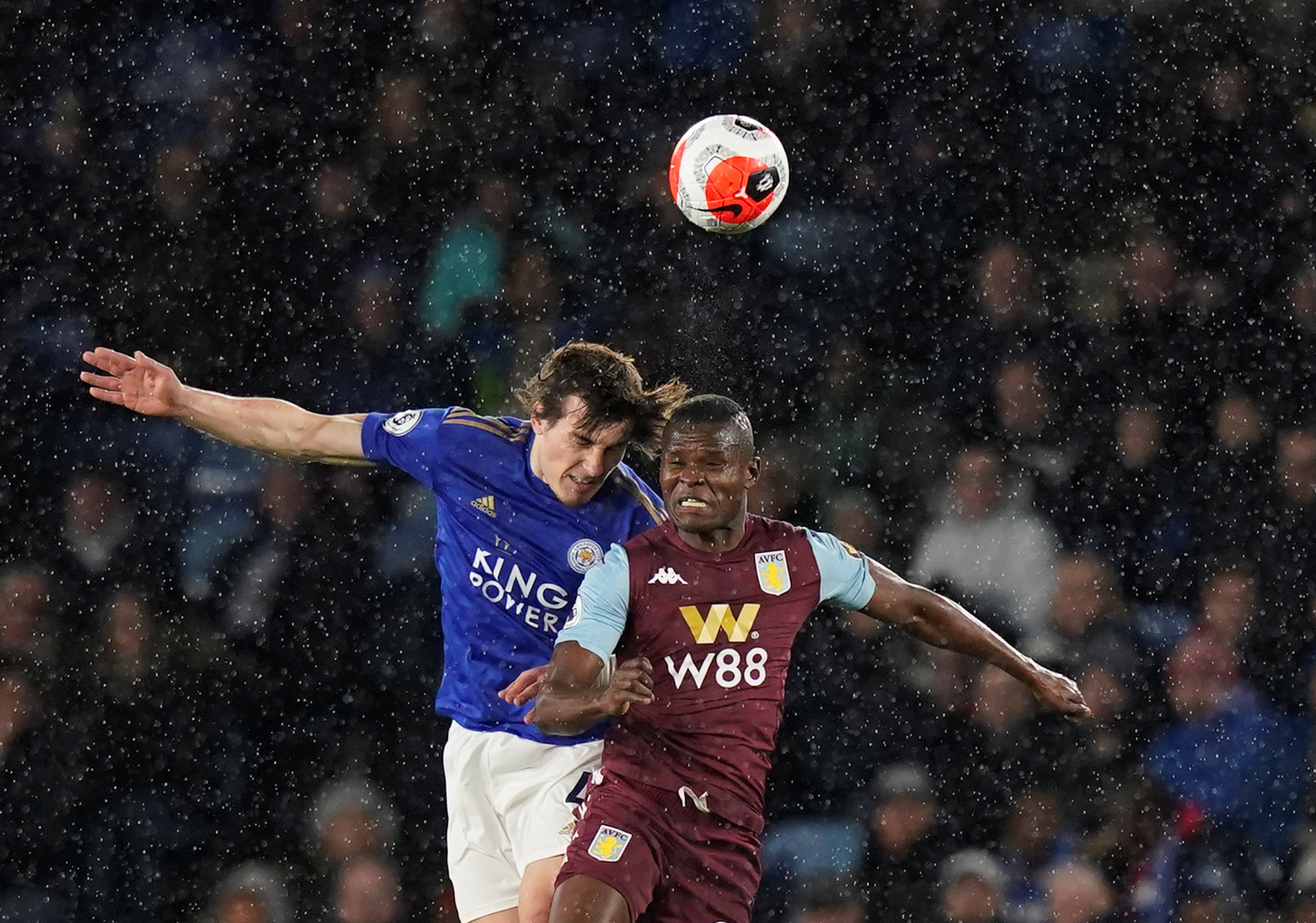 演重要角色 演重要角色